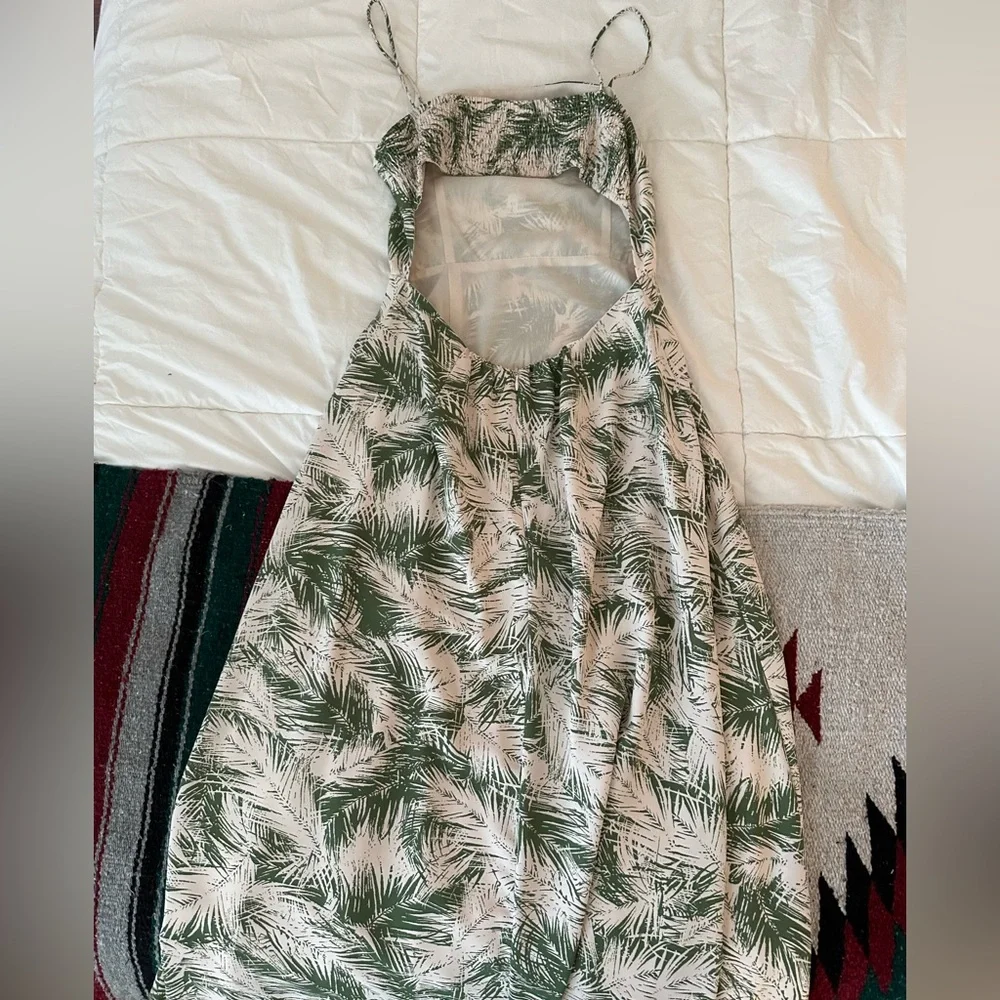 Lulu’s summer dress, green and white, size M - Picture 3 of 4